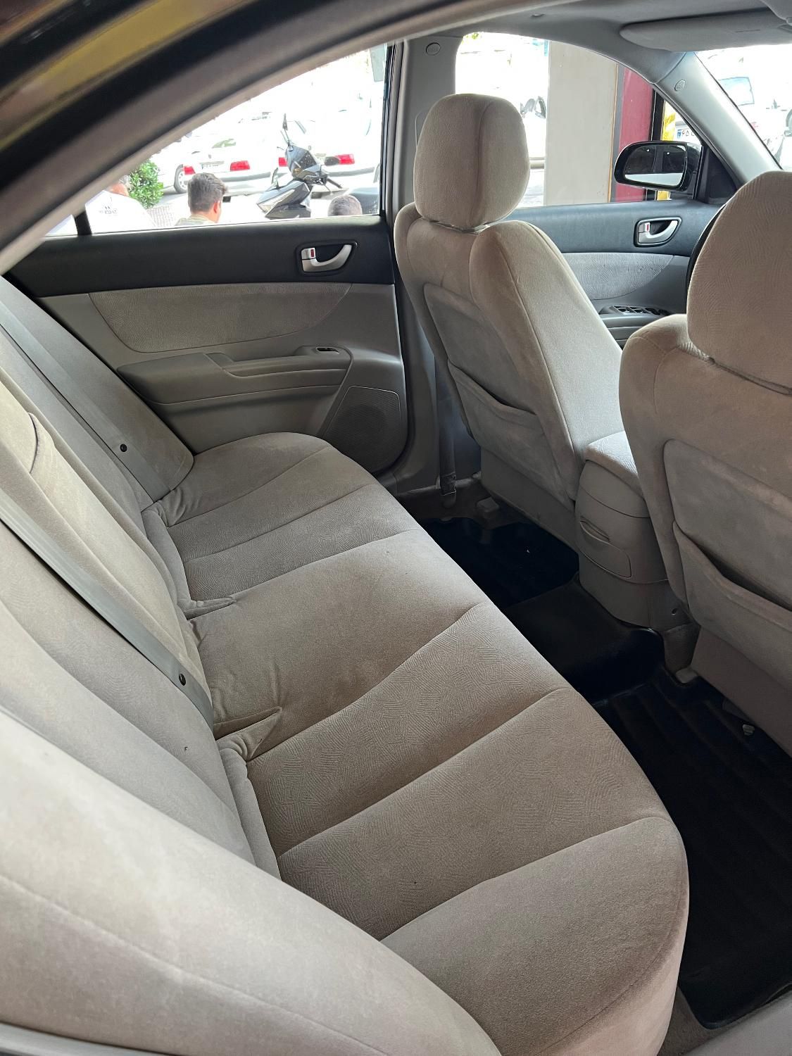 هیوندای سوناتا اتوماتیک NF 2400 - 2008