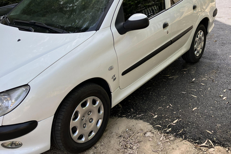 پژو ۲۰۶ صندوق دار v8 - 1395
