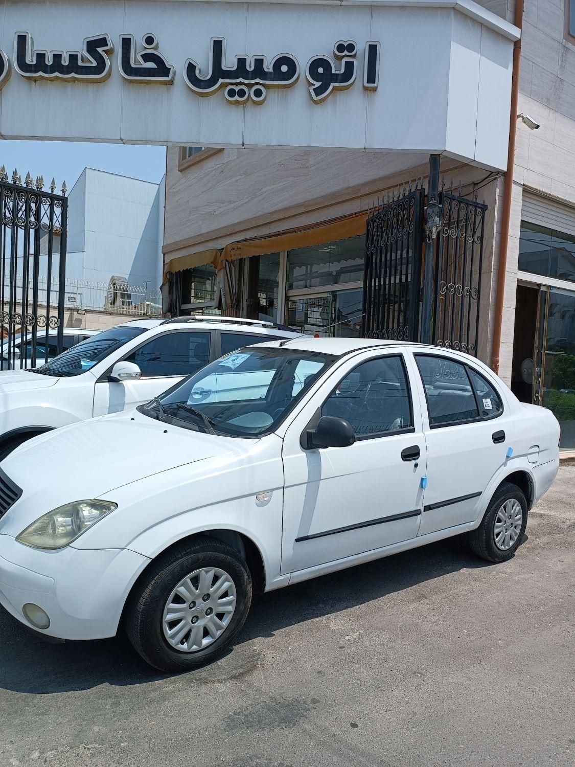 تیبا صندوق دار SX - 1398