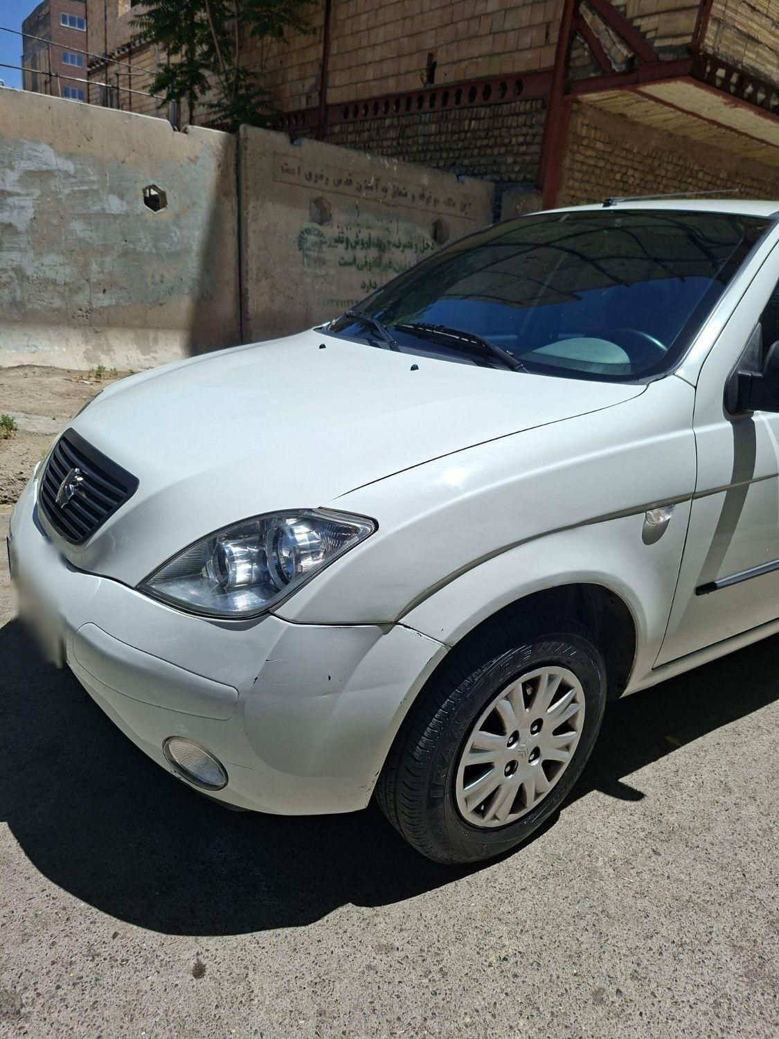 تیبا صندوق دار SX - 1400