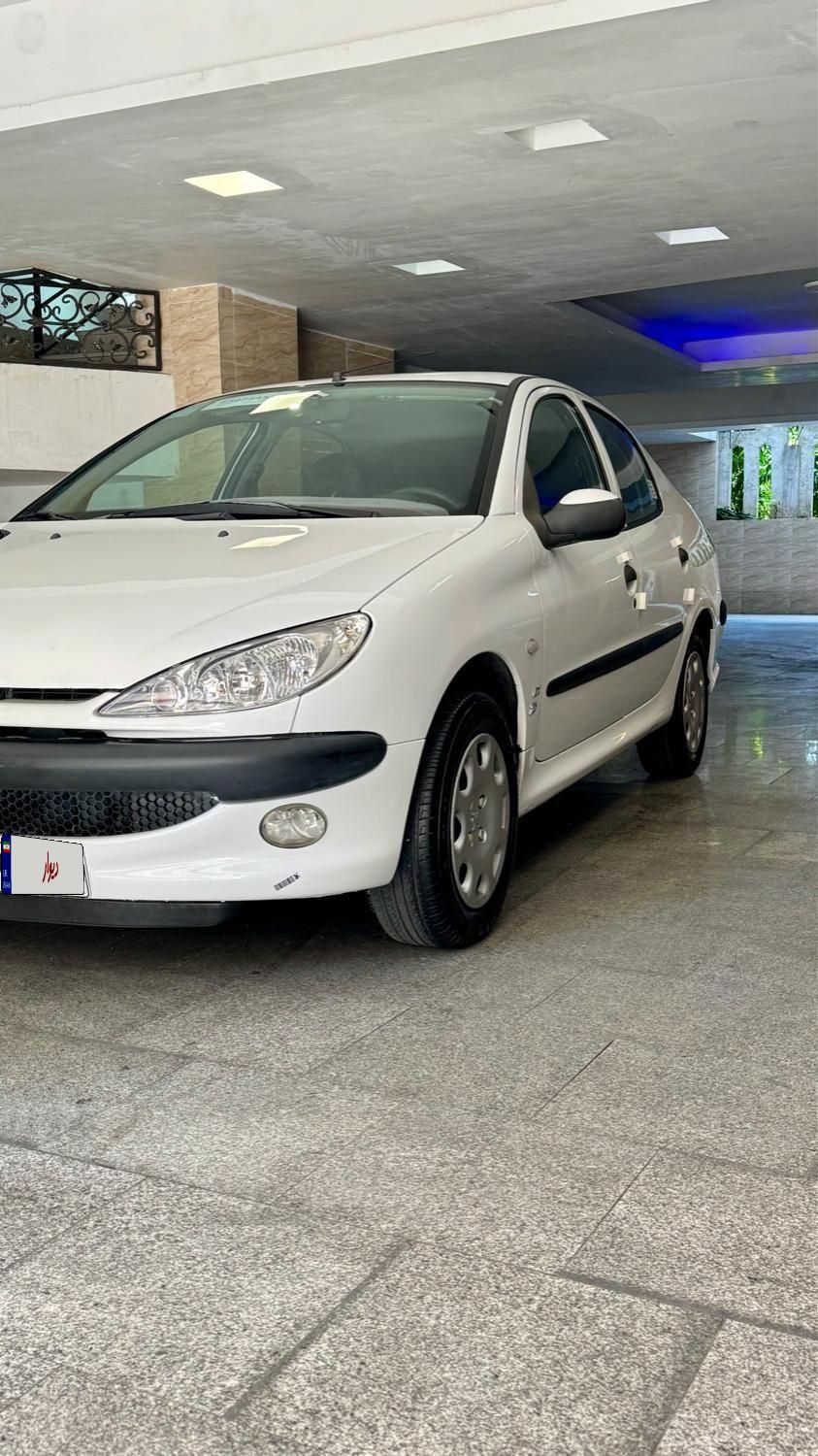 پژو ۲۰۶ صندوق دار v8 - 1398