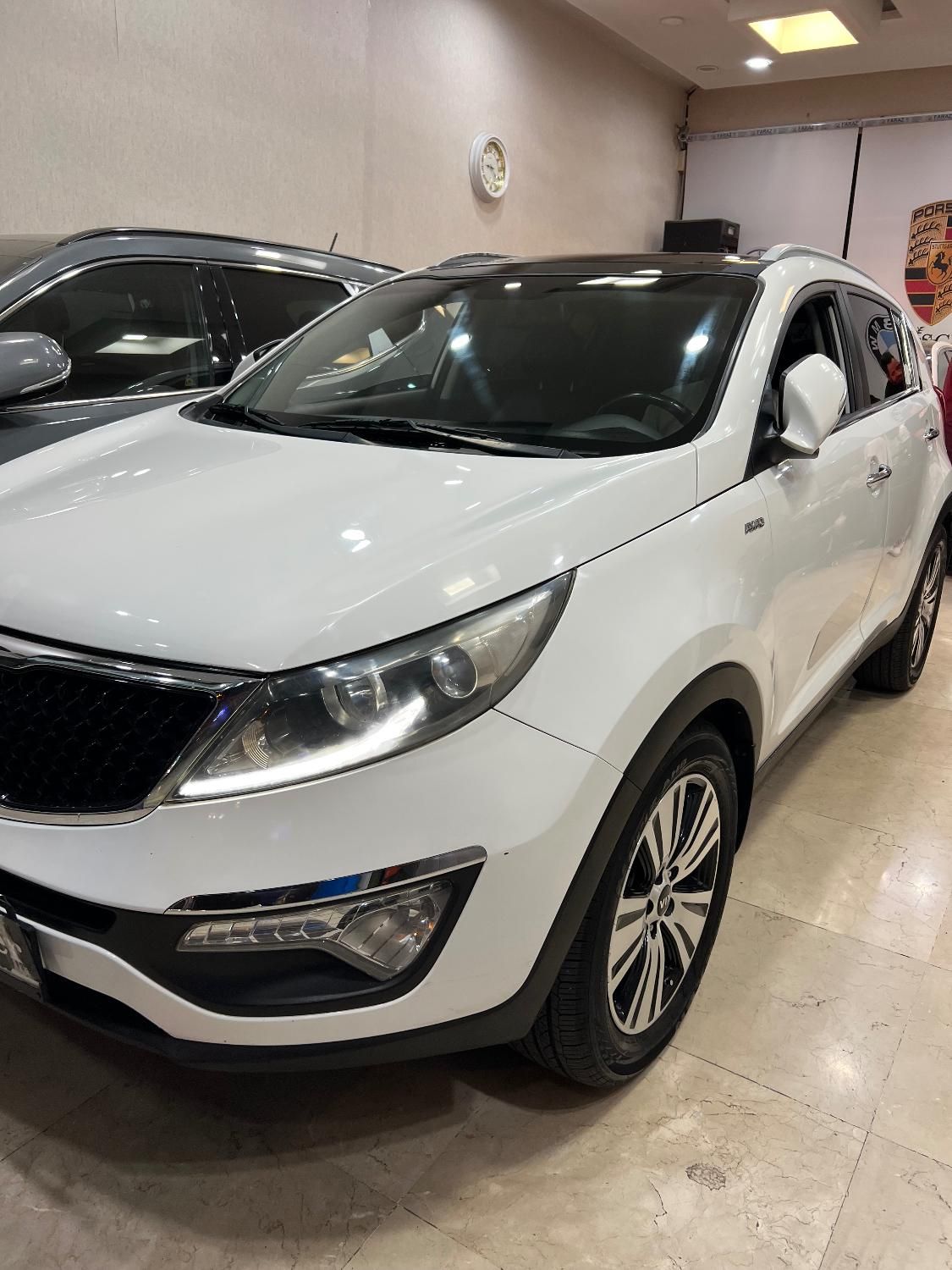 کیا اسپورتیج 4 سیلندر فول 2400cc - 2014