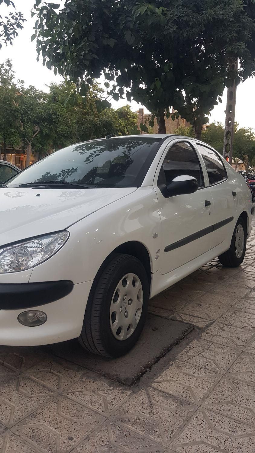 پژو ۲۰۶ صندوق دار v8 - 1398