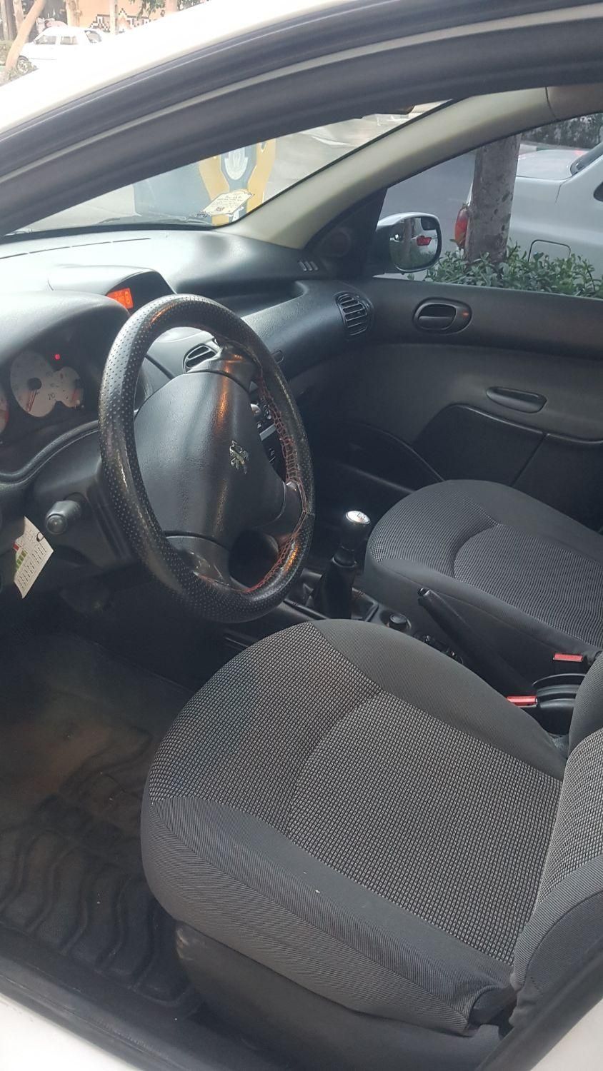 پژو ۲۰۶ صندوق دار v8 - 1398