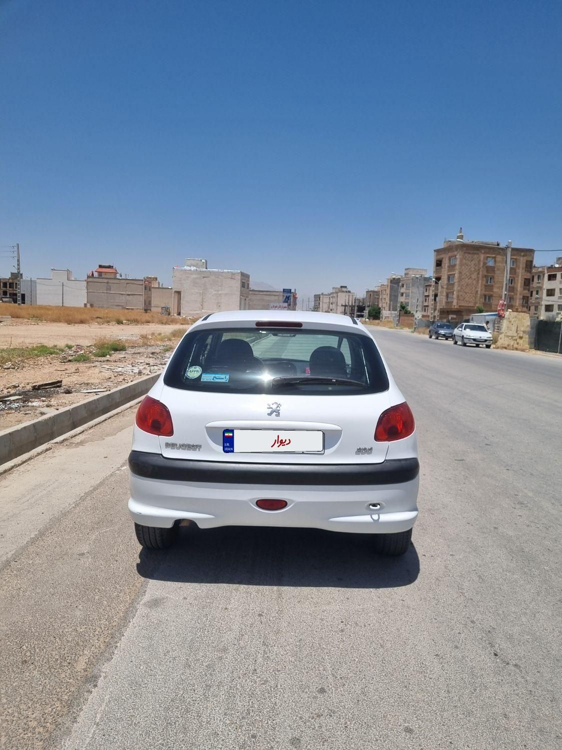 پژو 206 تیپ 2 - 1398