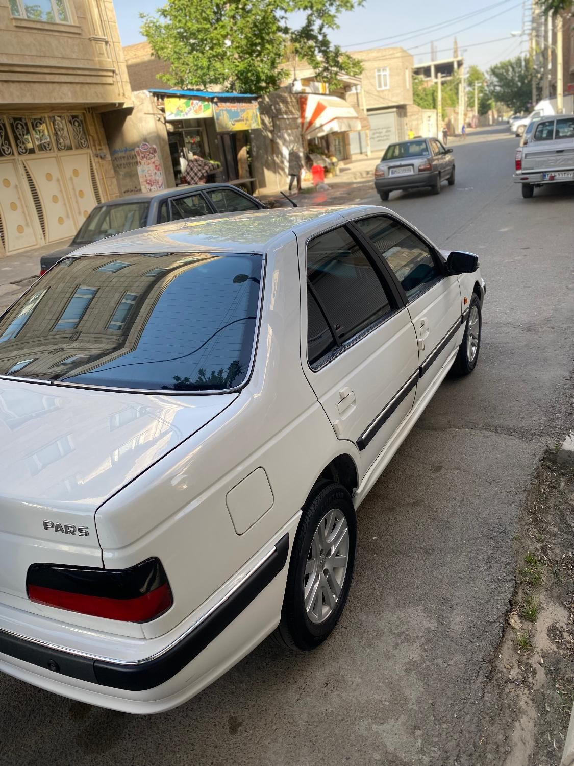 پژو پارس سال - 1392