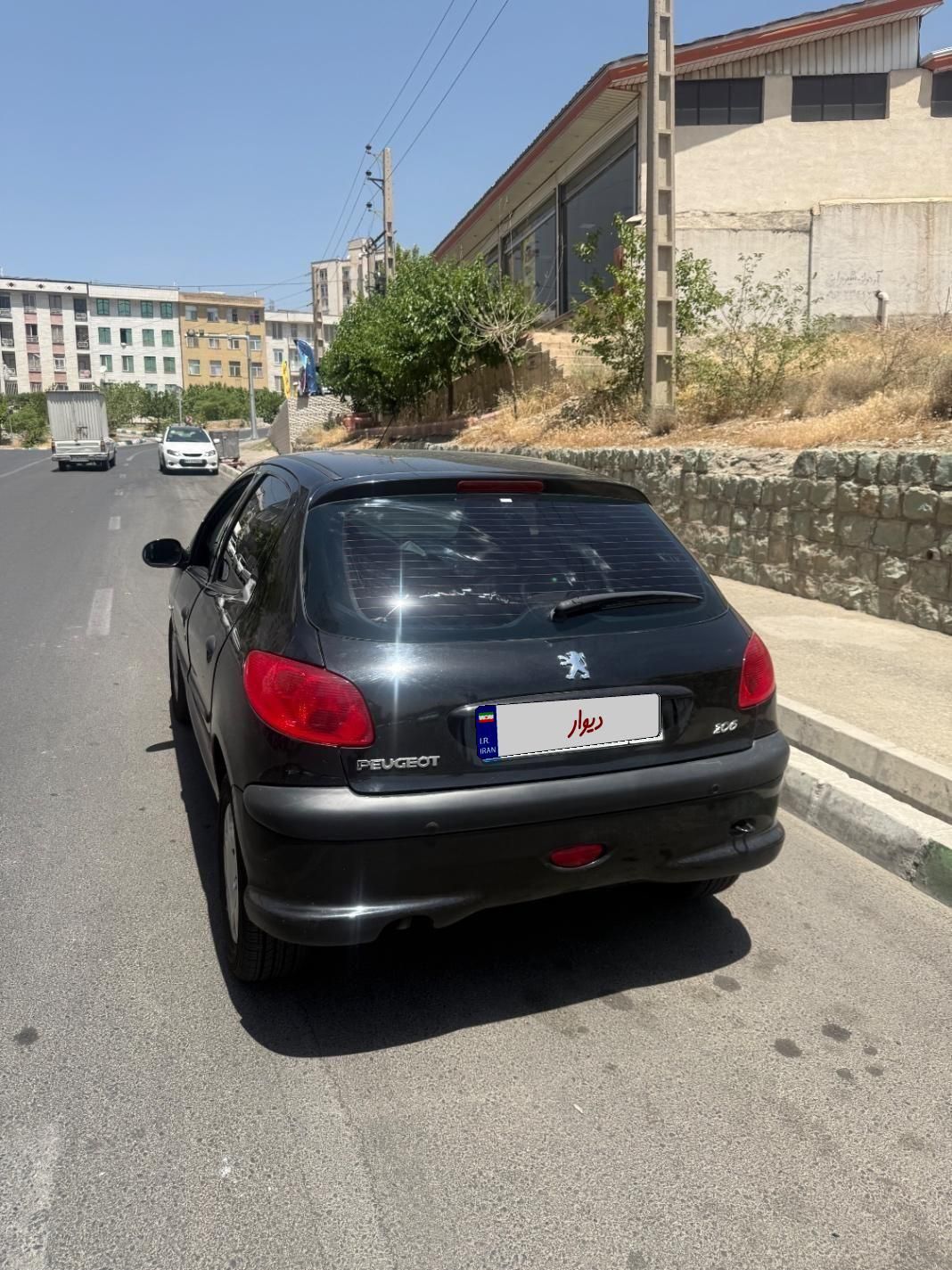 پژو 206 تیپ 5 - 1396