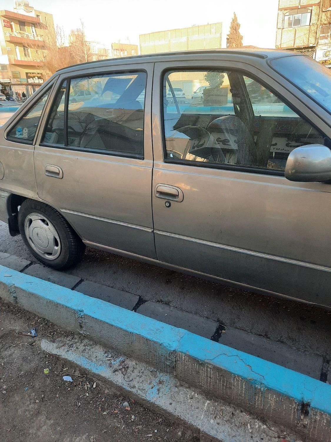 دوو سیلو سدان - 2001