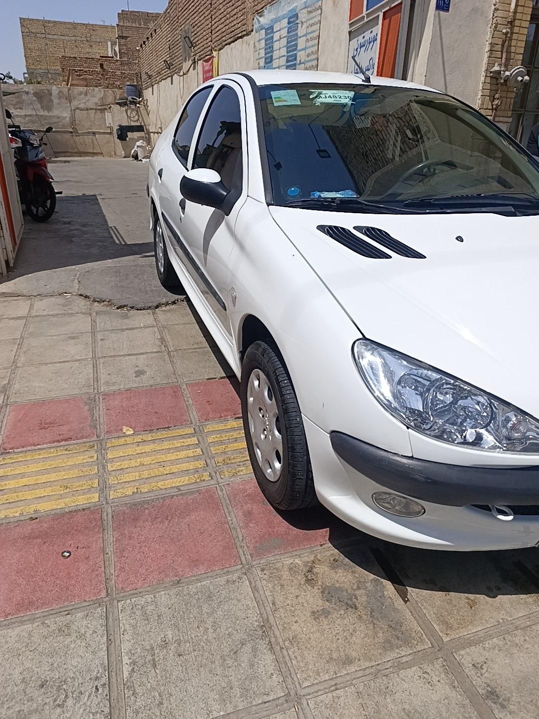 پژو ۲۰۶ صندوق دار v8 - 1400