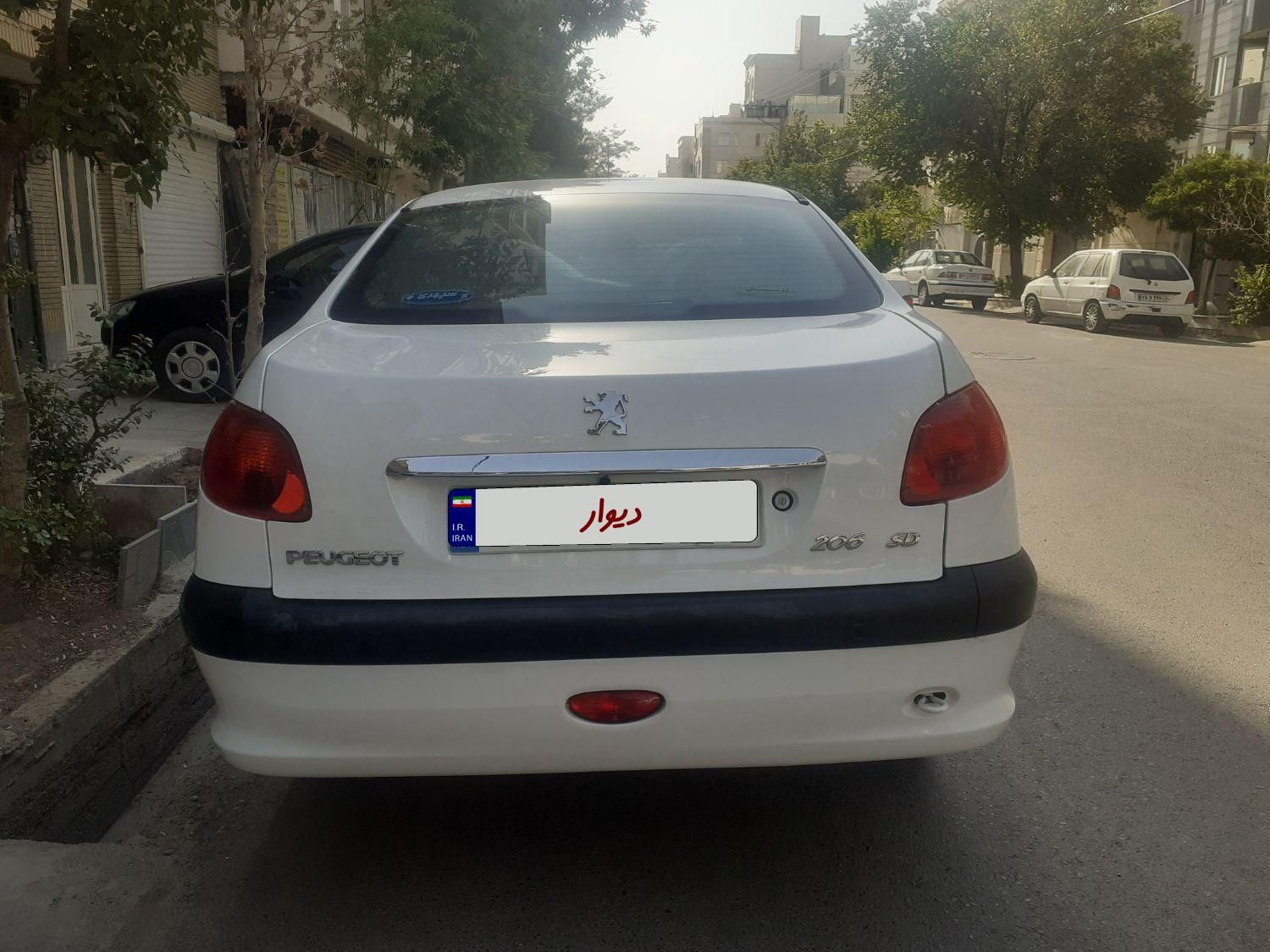 پژو ۲۰۶ صندوق دار v8 - 1398
