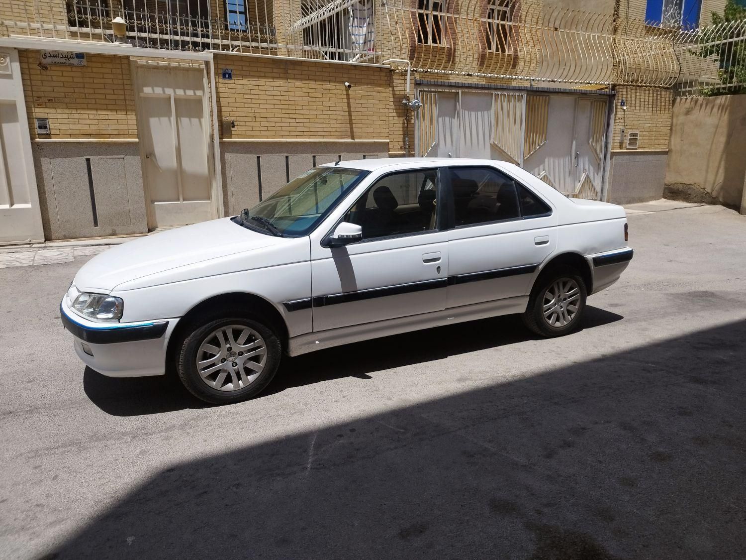 پژو پارس XU7P - 1401