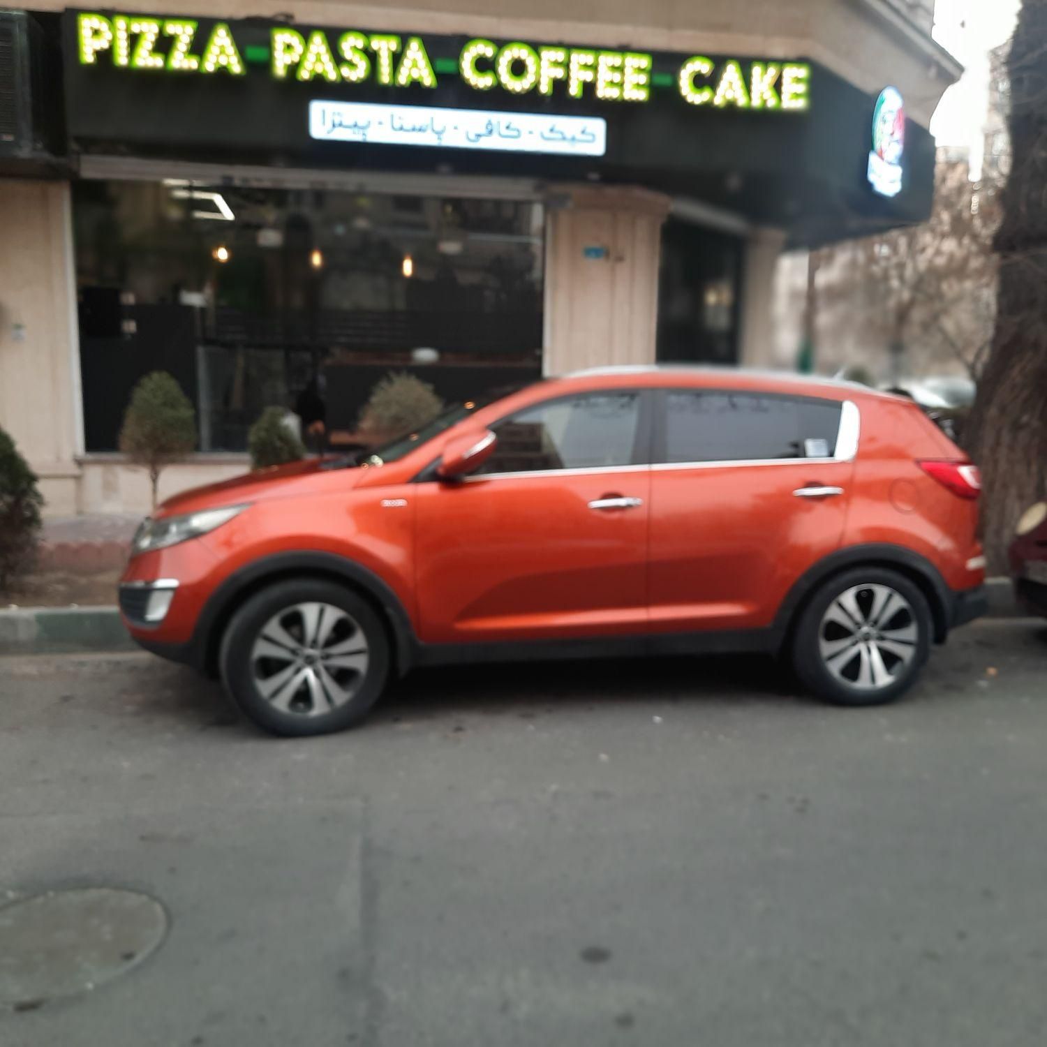کیا اسپورتیج 4 سیلندر فول 2400cc - 2012