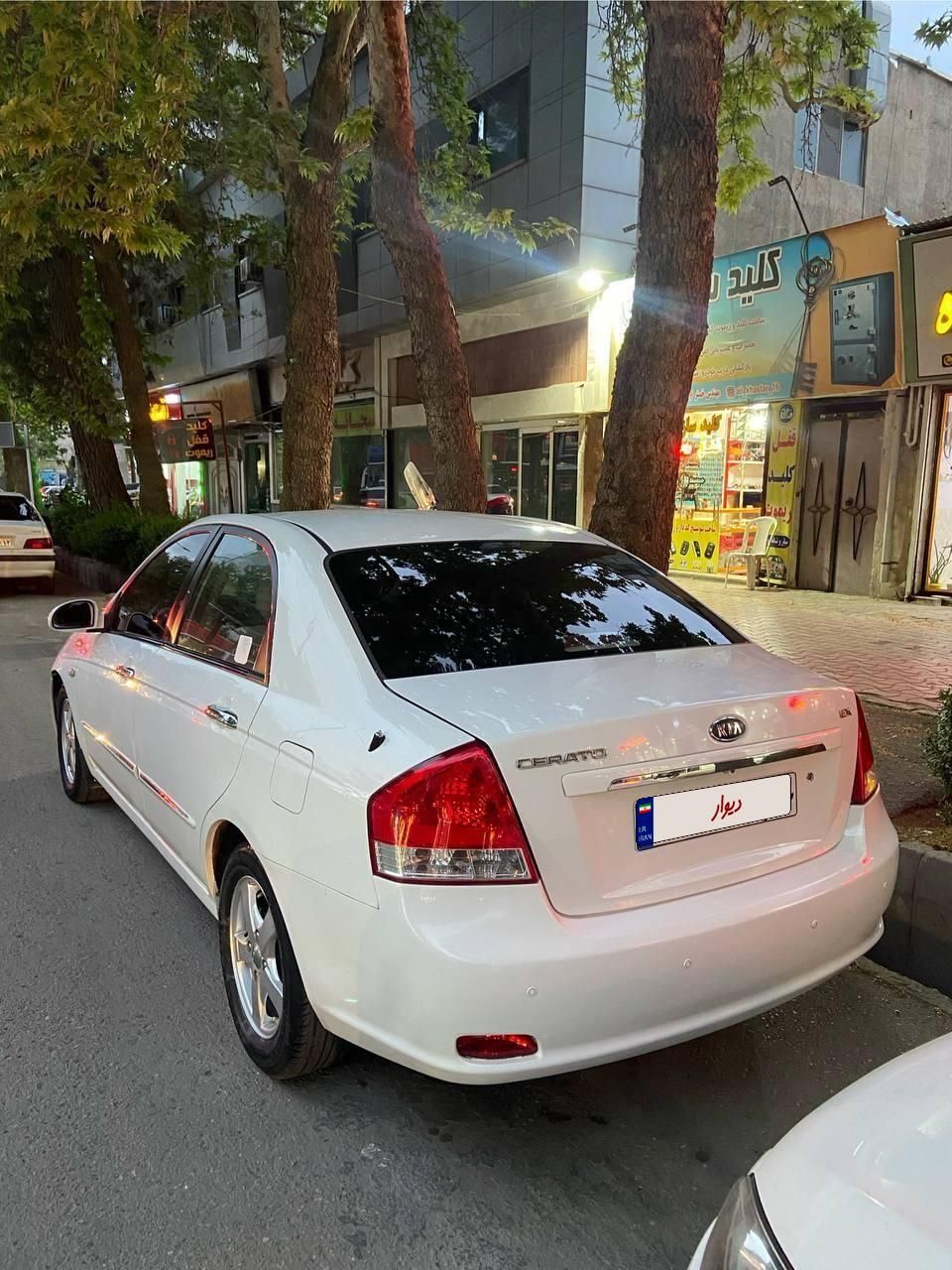 کیا سراتو 2.0 لیتر اتوماتیک GT لاین - 2008