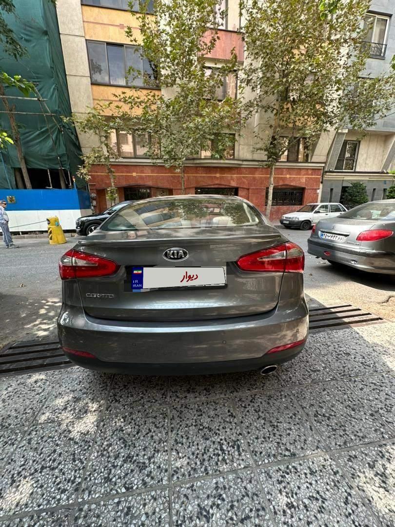 کیا سراتو 2.0 لیتر اتوماتیک GT لاین - 2016