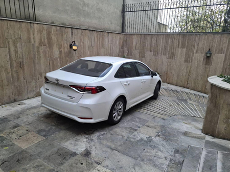خودرو تویوتا، کرولا آگهی ann_18456818