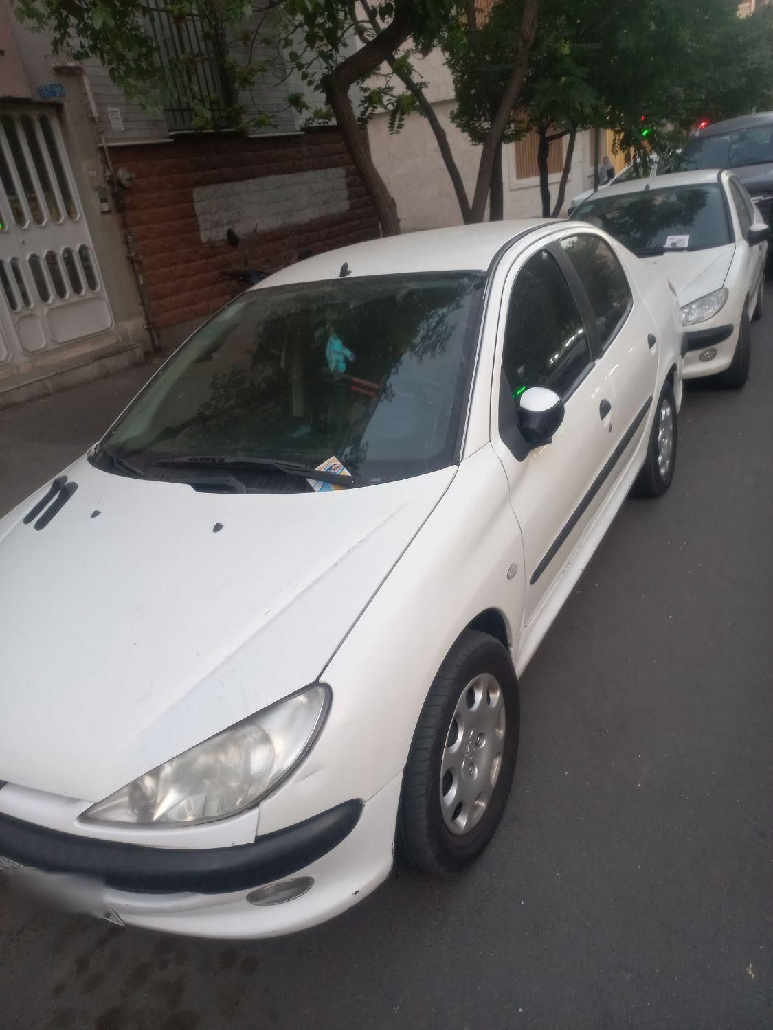 پژو ۲۰۶ صندوق دار v20 - 1389