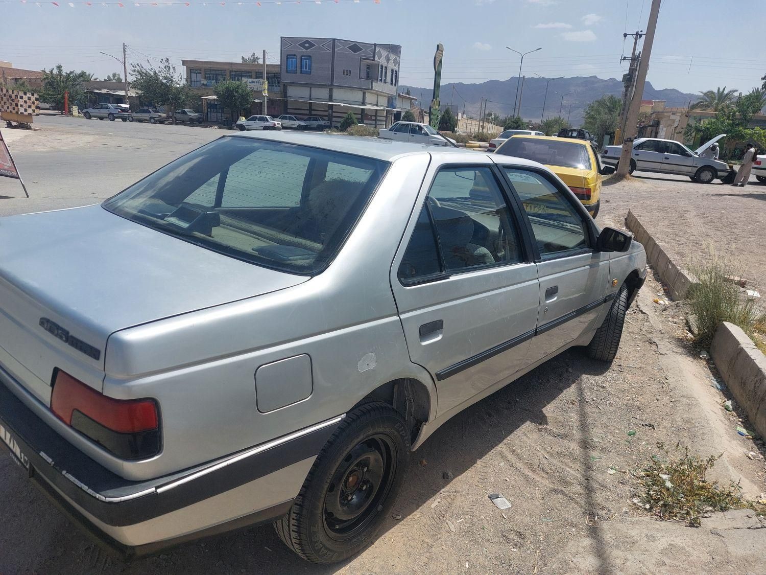 پژو 405 GL - 1373