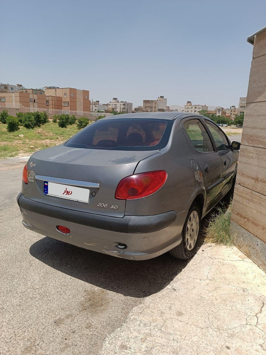 پژو ۲۰۶ صندوق دار v8 - 1390