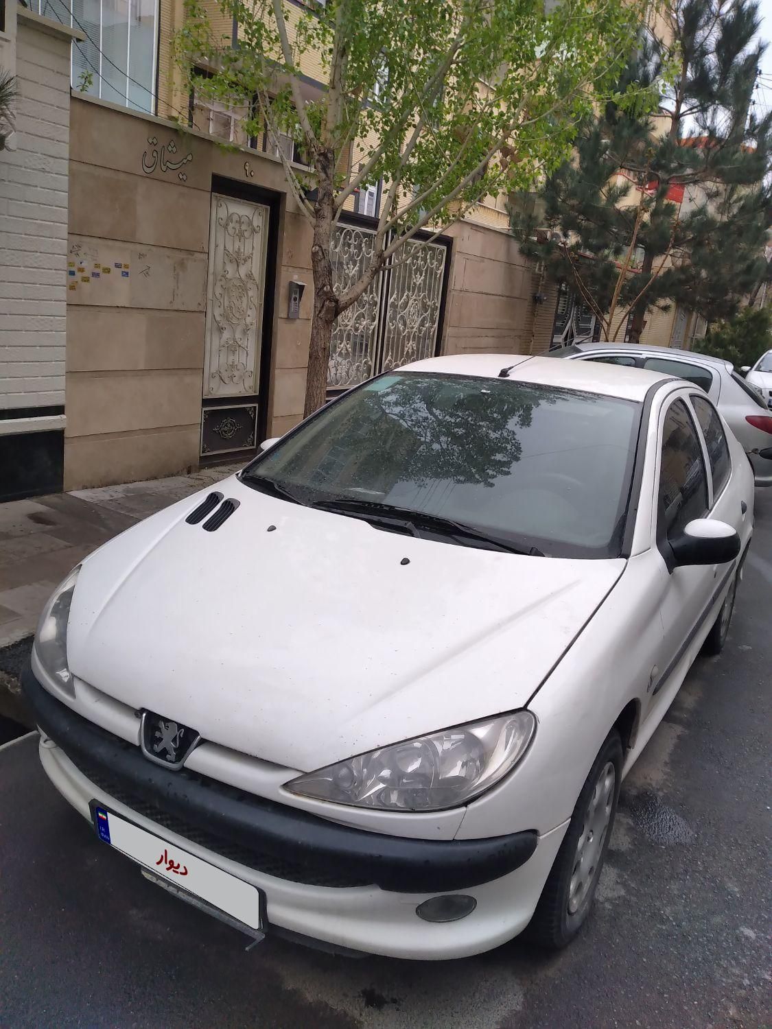 پژو ۲۰۶ صندوق دار v8 - 1397