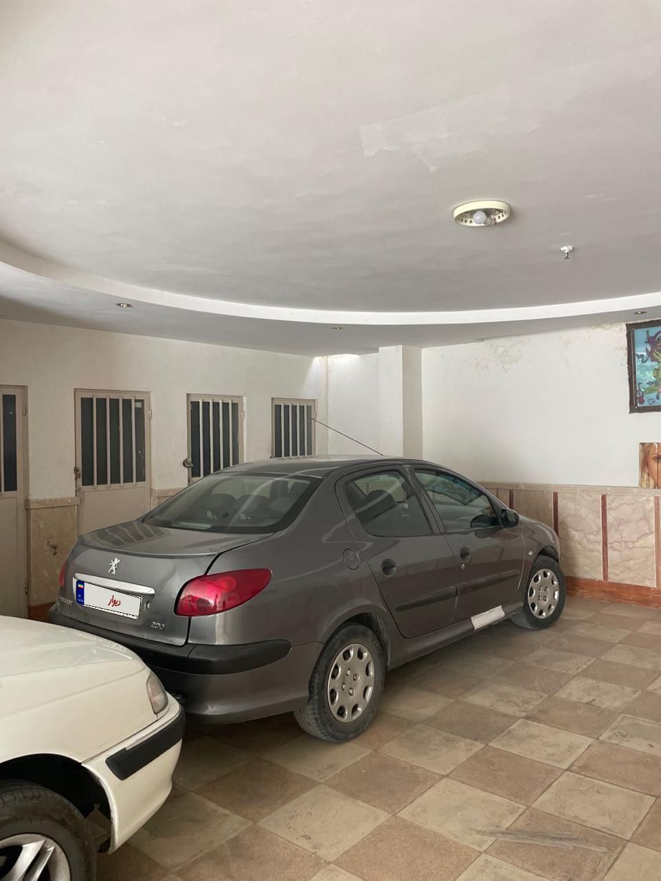 پژو ۲۰۶ صندوق دار v8 - 1394