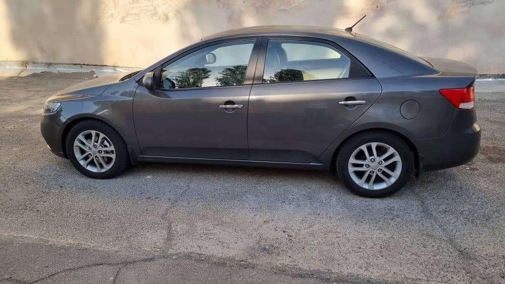 کیا سراتو 2.0 لیتر اتوماتیک GT لاین - 2018