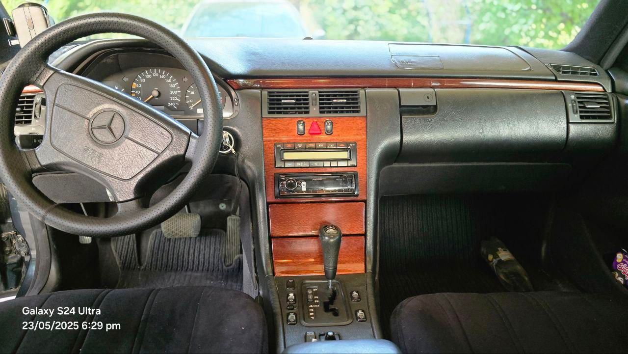 بنز E 230 - 1997
