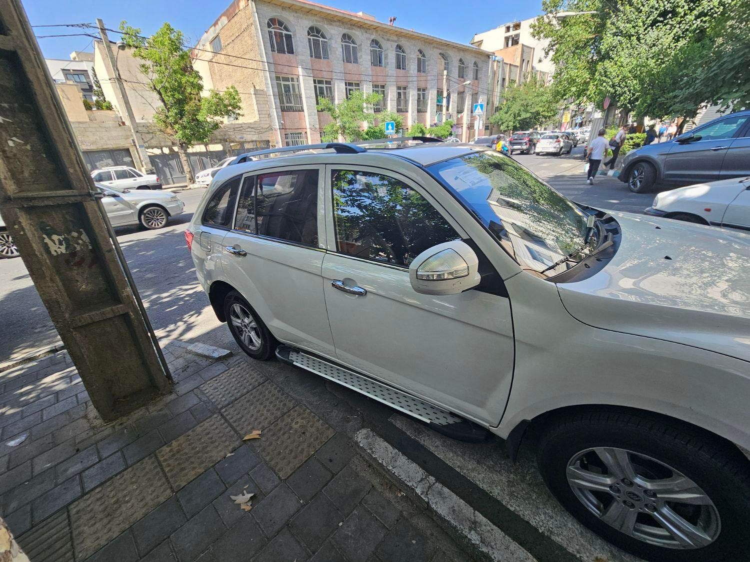 لیفان X60 دنده‌ای - 2015
