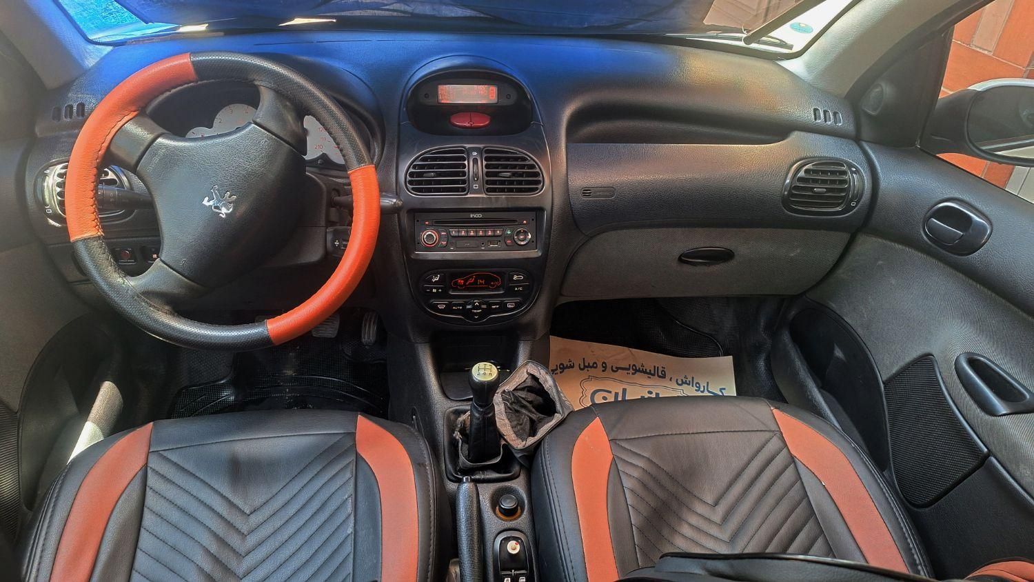 پژو ۲۰۶ صندوق دار v8 - 1394