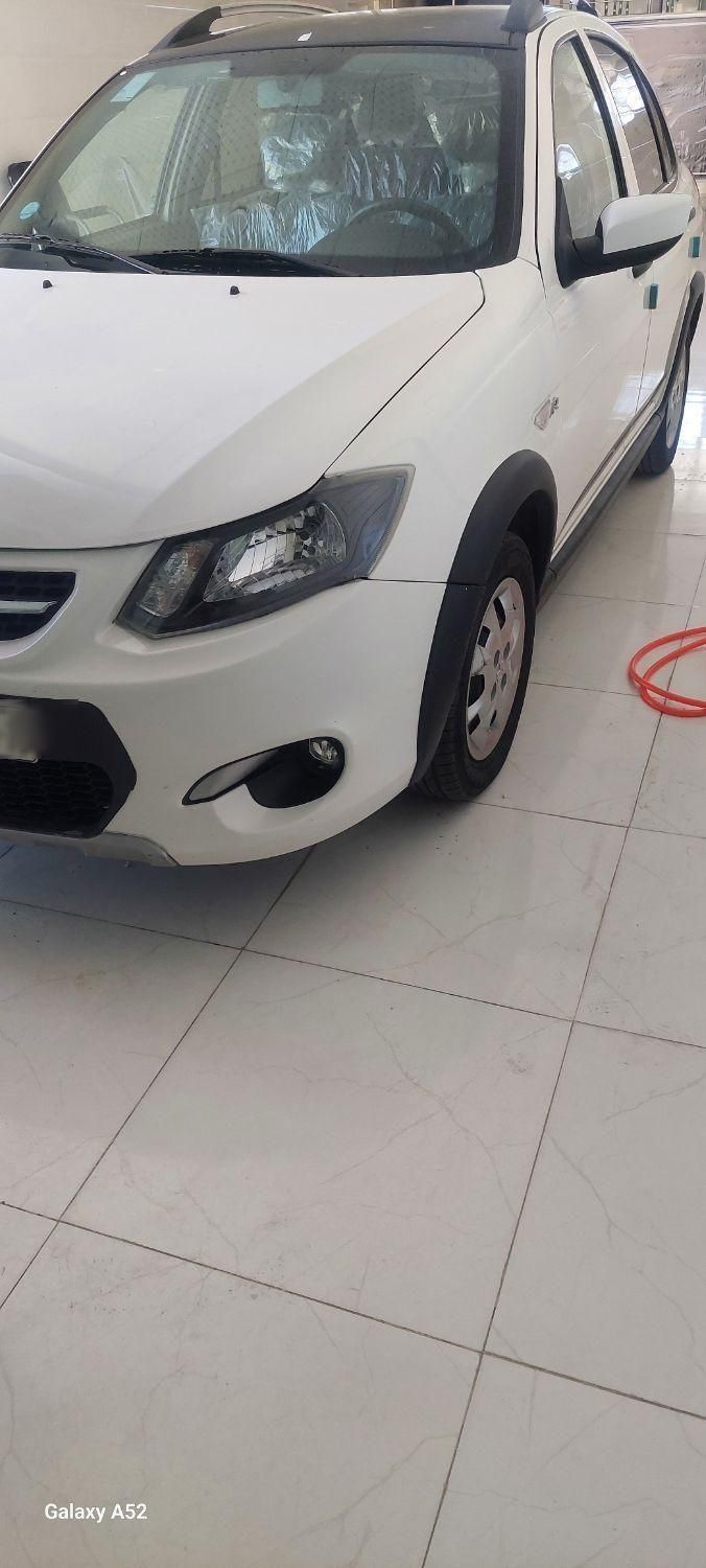 خودرو کوییک، R آگهی ann_18458544