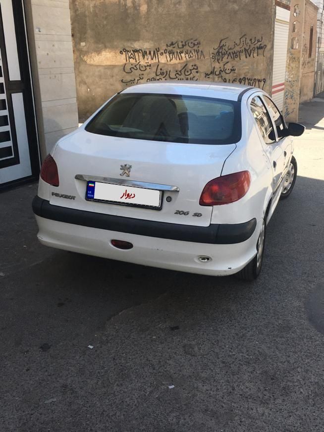 پژو ۲۰۶ صندوق دار v8 - 1390