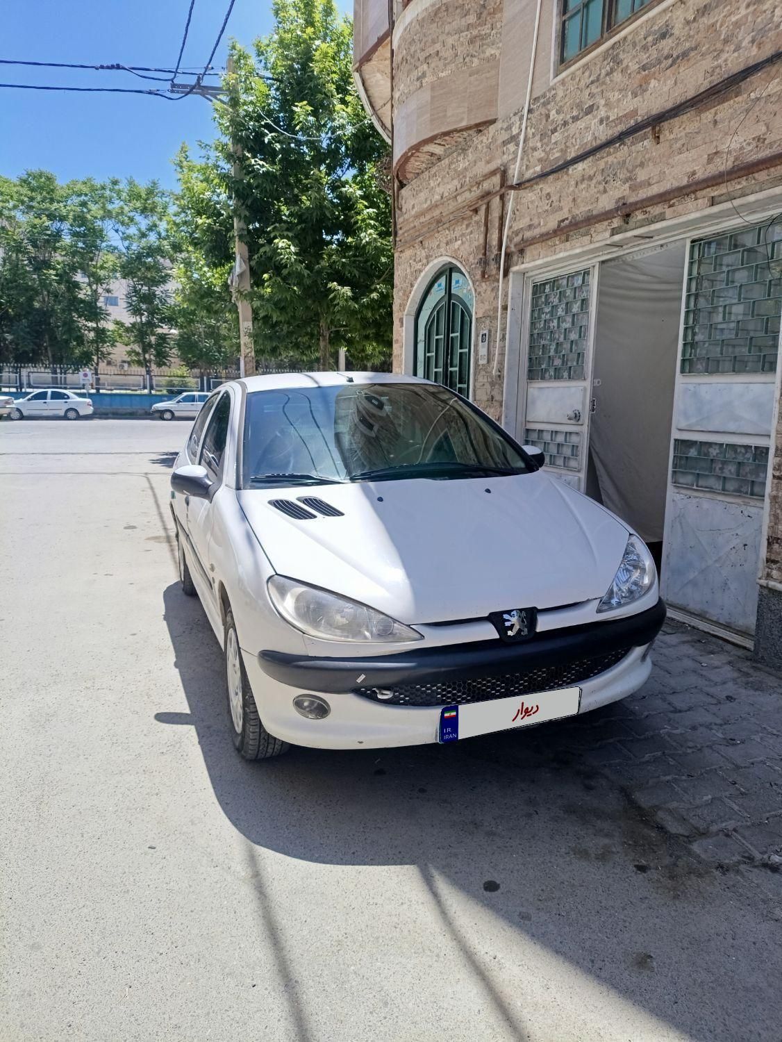 پژو 206 تیپ 2 - 1390