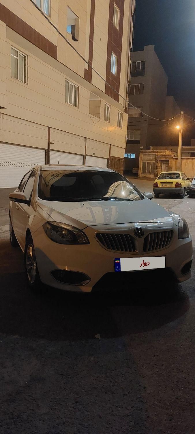خودرو برلیانس، H320 آگهی ann_18458899