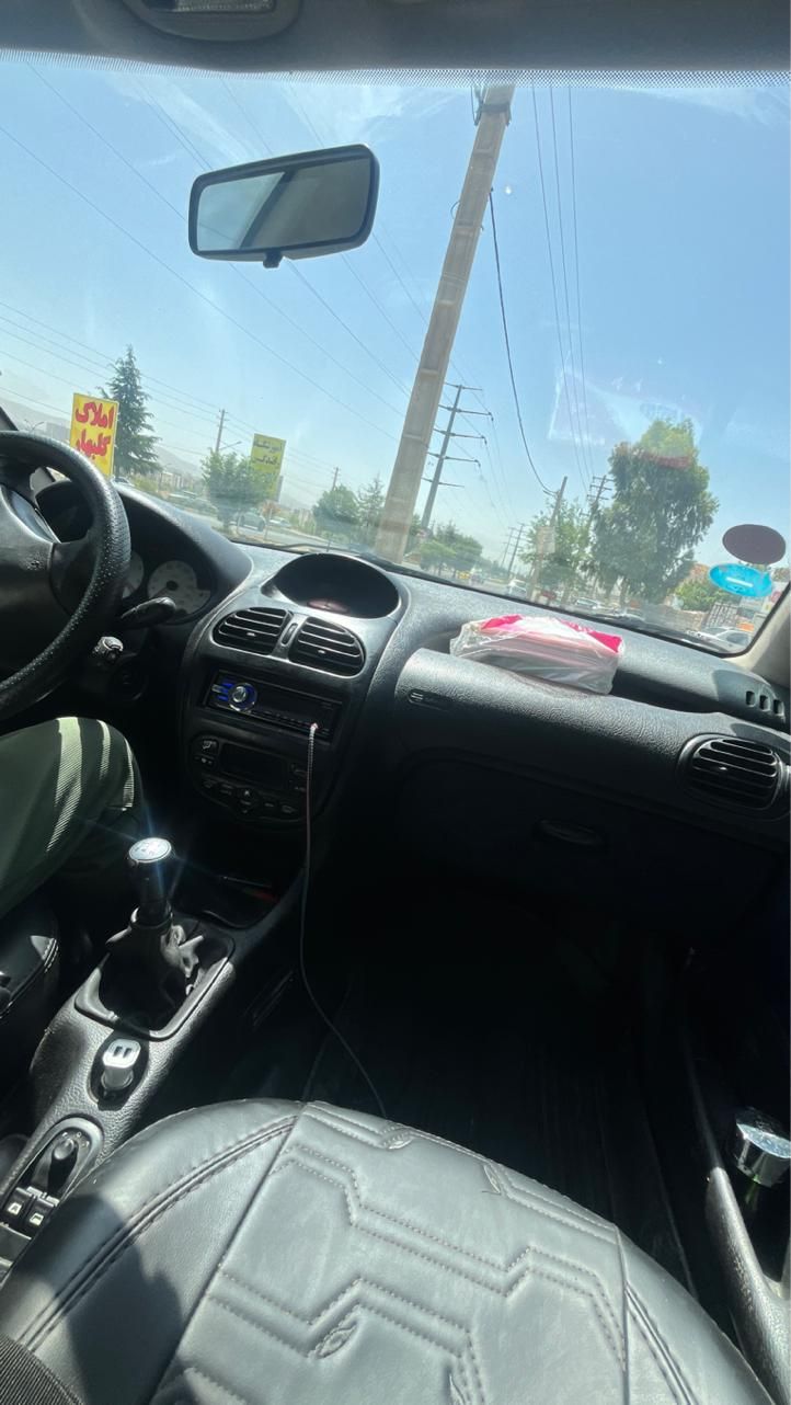 پژو ۲۰۶ صندوق دار v8 - 1386