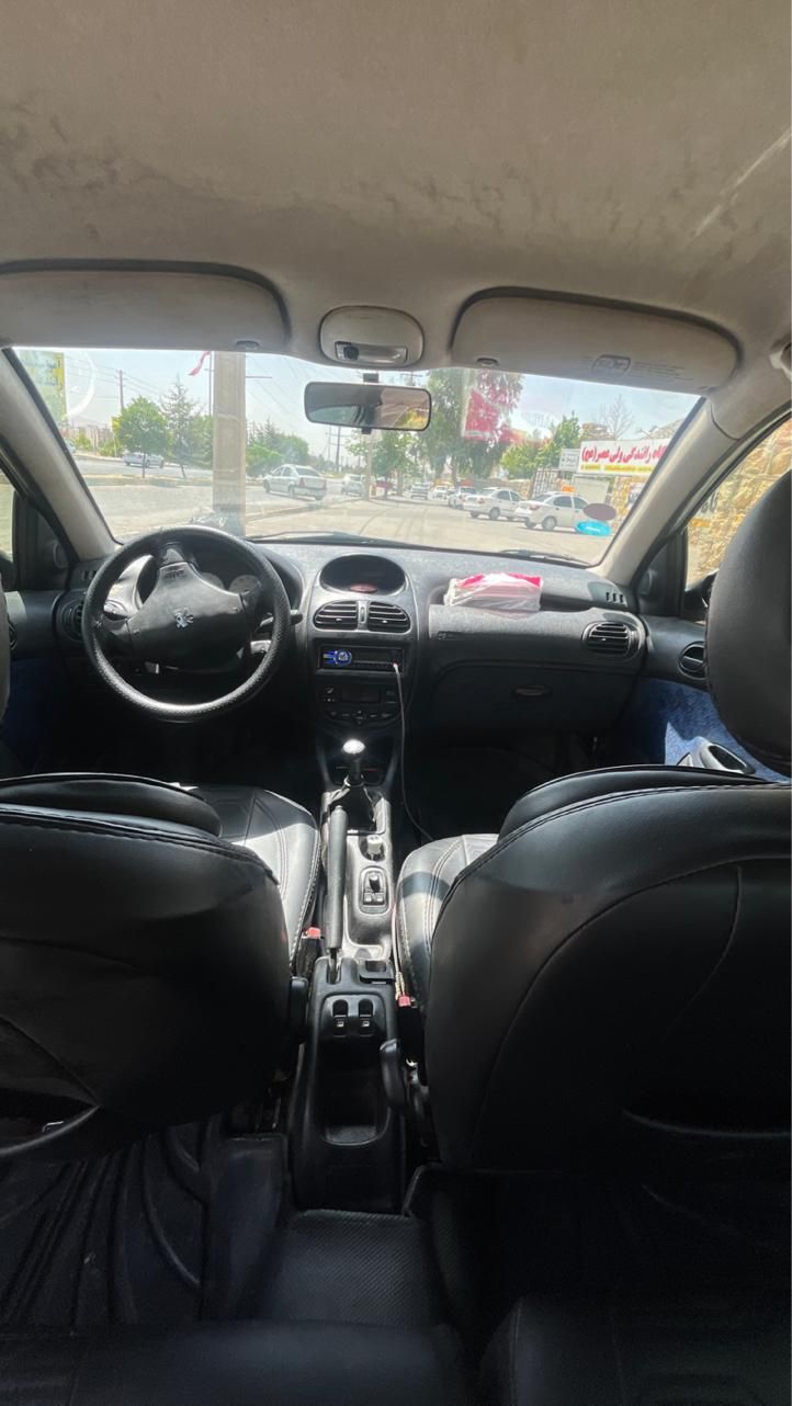 پژو ۲۰۶ صندوق دار v8 - 1386