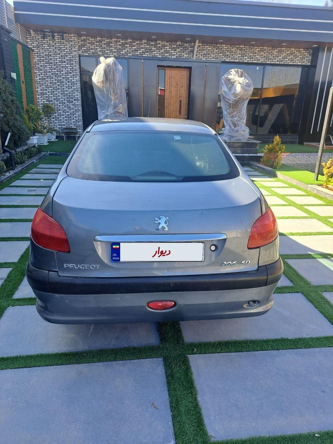 پژو ۲۰۶ صندوق دار v20 - 1388