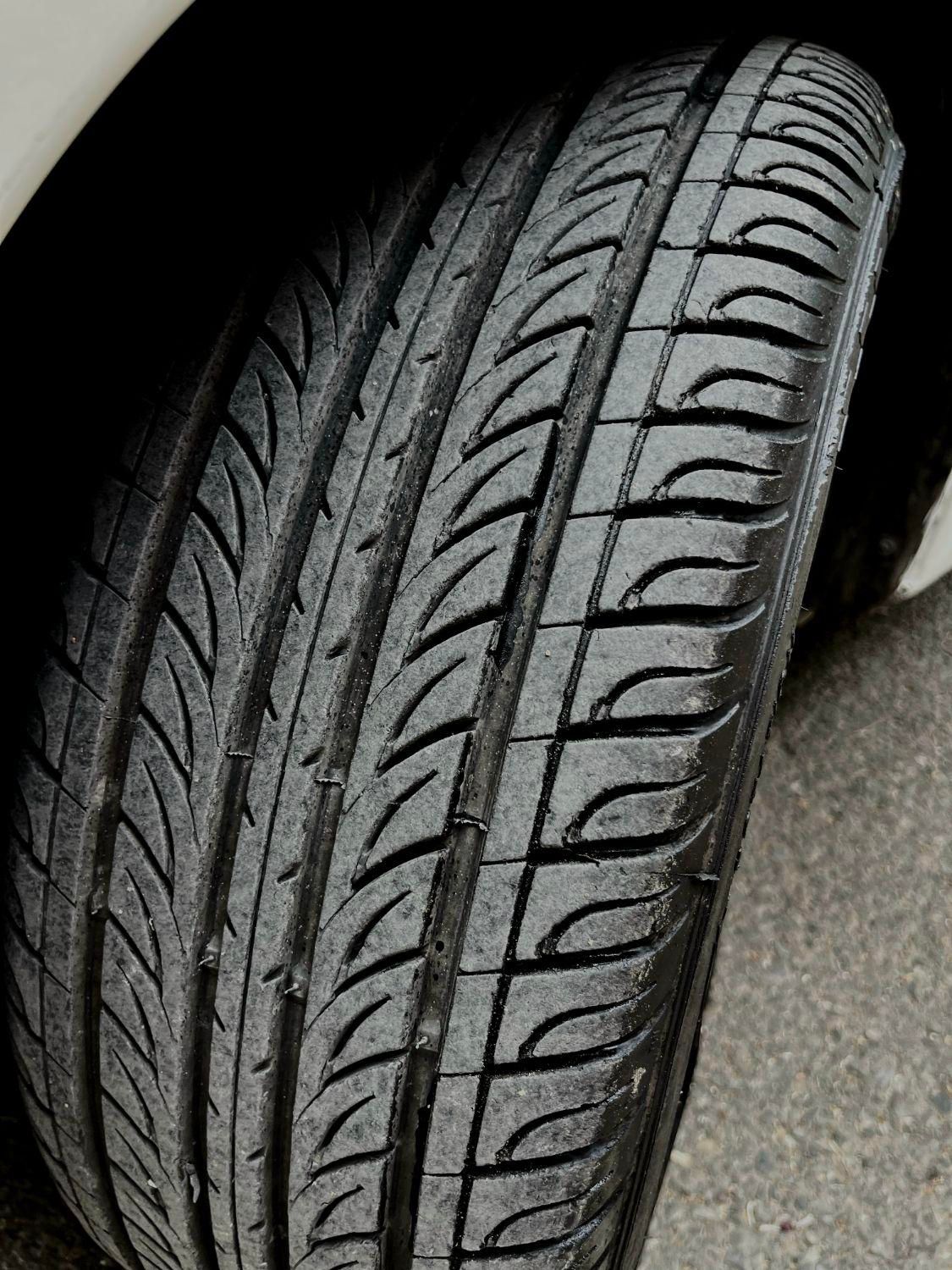 پژو ۲۰۶ صندوق دار v8 - 1393