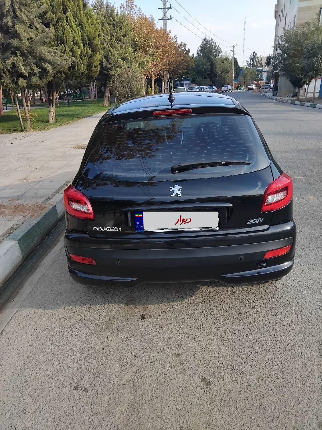 پژو 207 پانوراما دنده‌ای - 1400