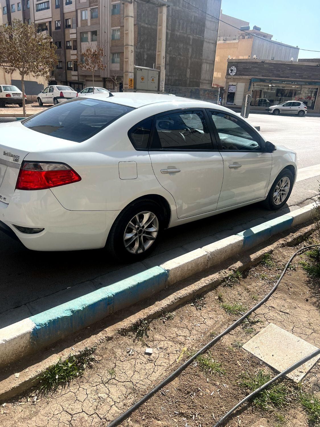 برلیانس H320 اتوماتیک 1650 - 2018
