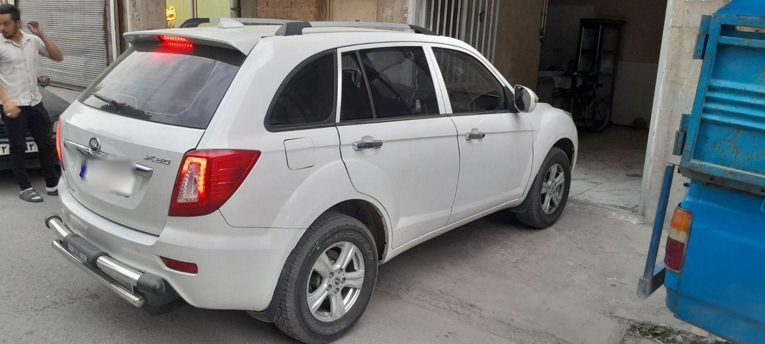لیفان X60 دنده‌ای - 2014