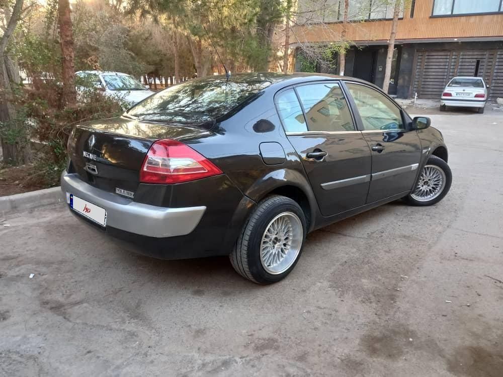 رنو مگان وارداتی اتوماتیک 2000 - 2006