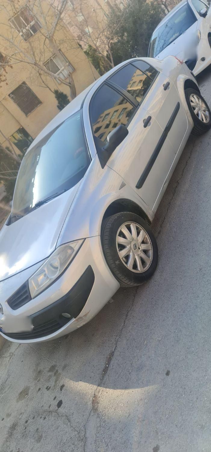رنو مگان وارداتی دنده‌ای 1600 - 2008
