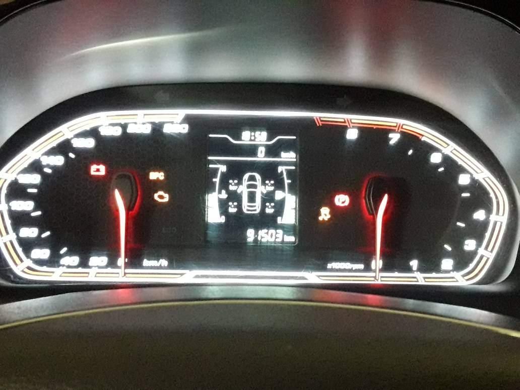 ام وی ام X22 دنده ای اسپرت لاکچری - 2022