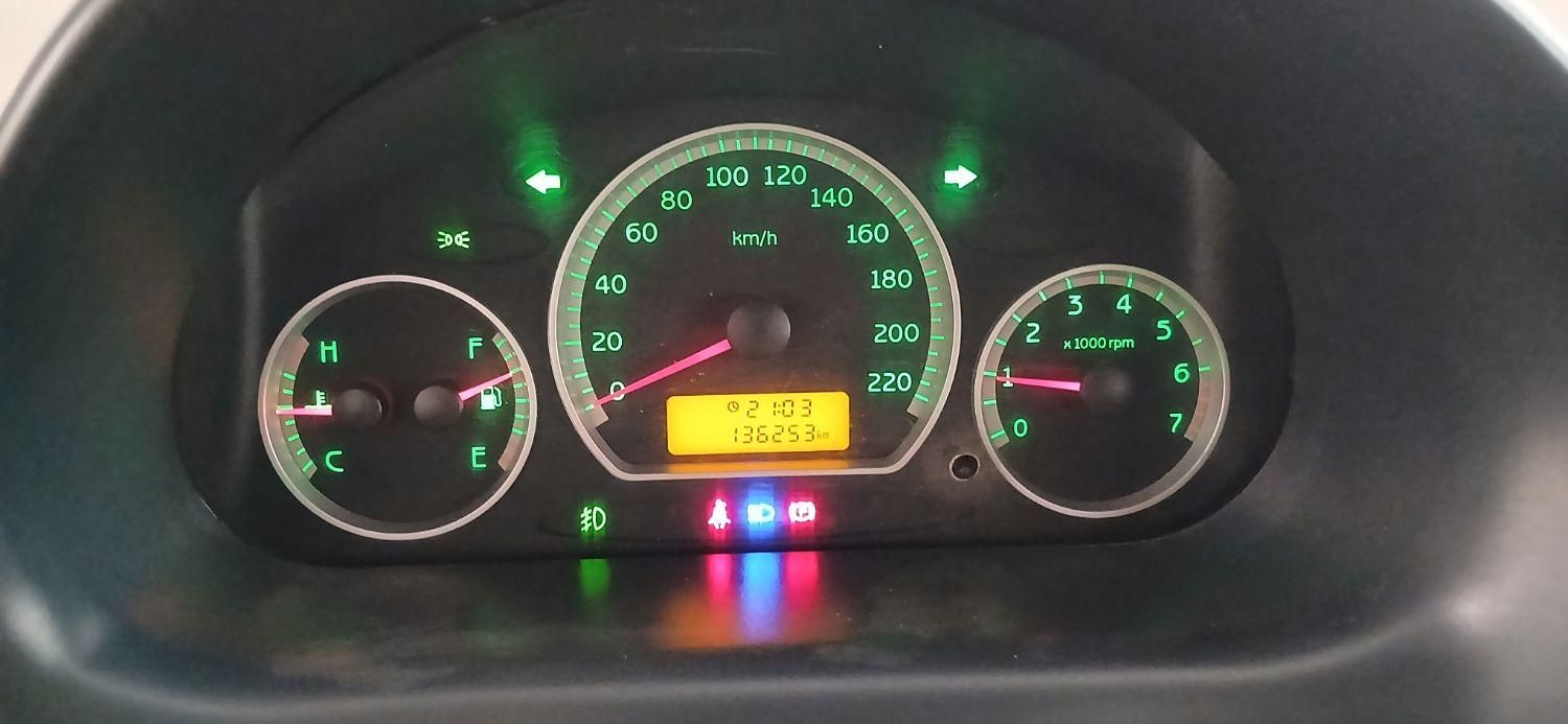 ام وی ام 110 چهار سیلندر دنده ای - 2014