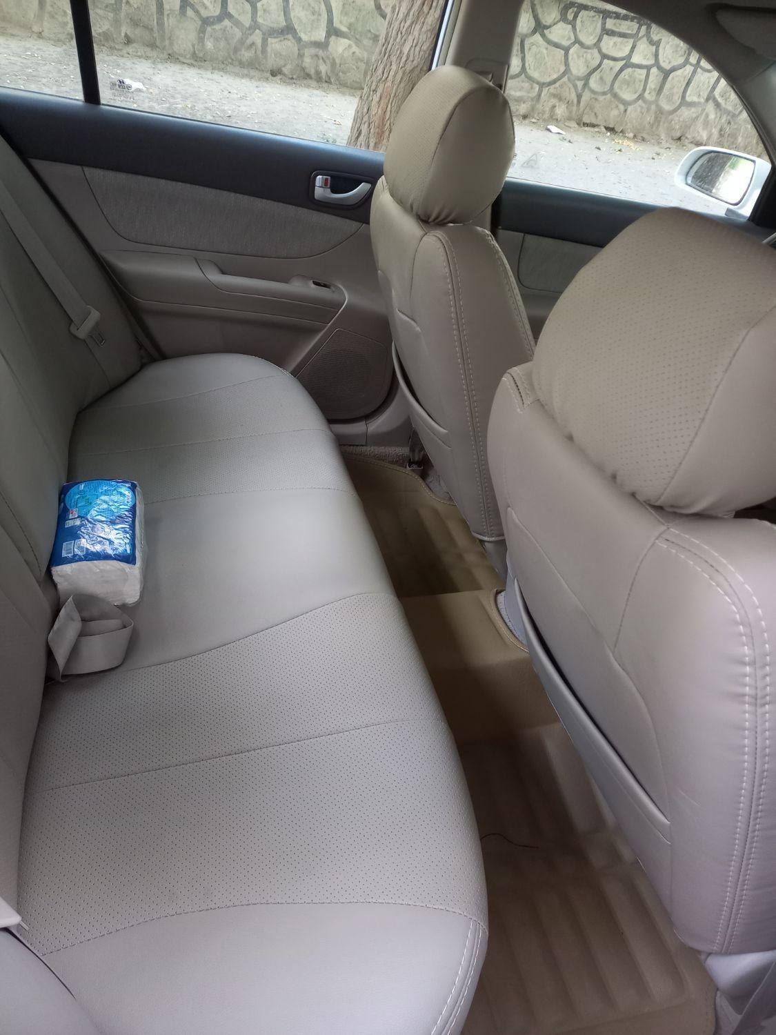 هیوندای سوناتا اتوماتیک NF 2400 - 2006
