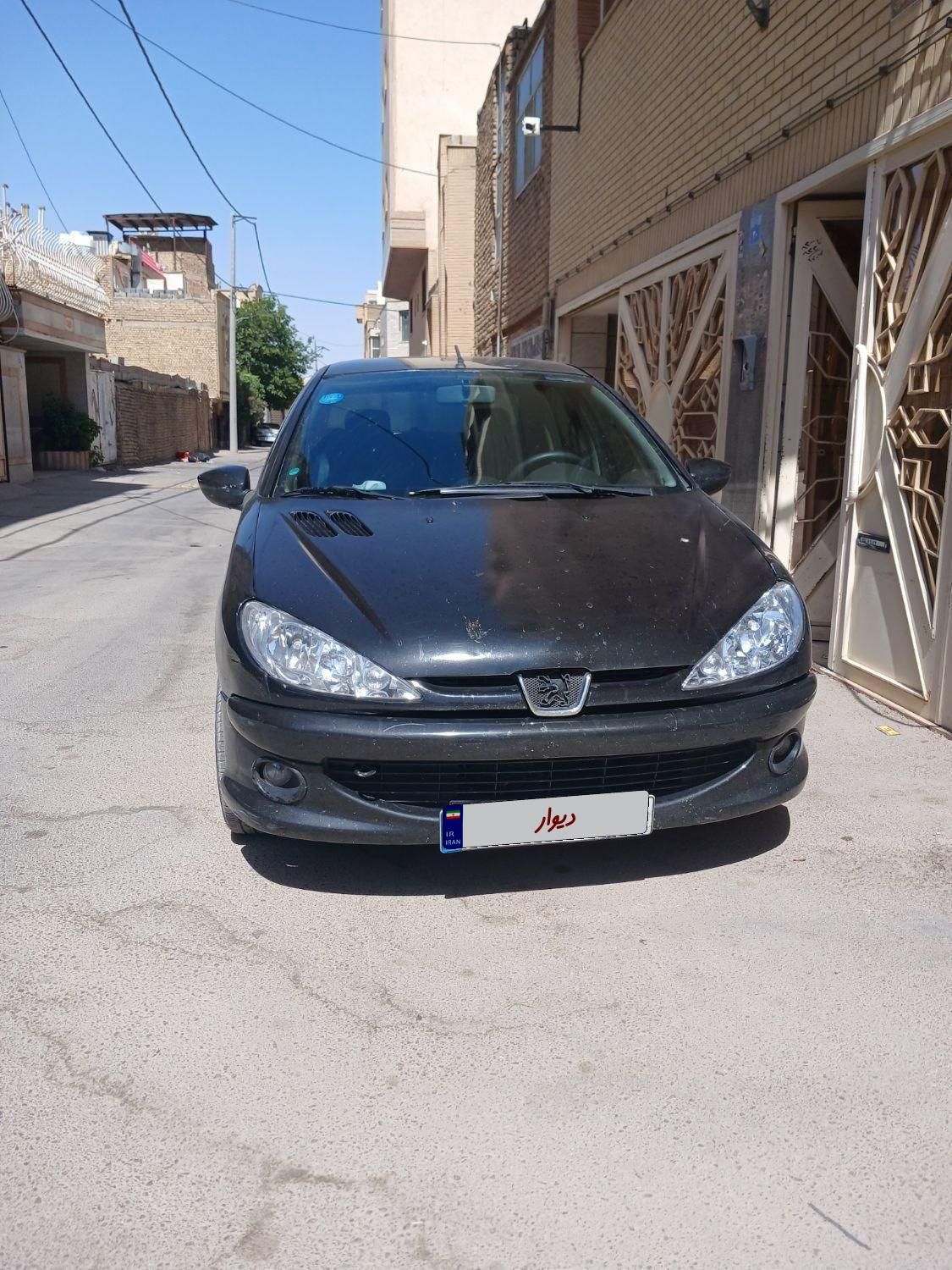 پژو ۲۰۶ صندوق دار v8 - 1386