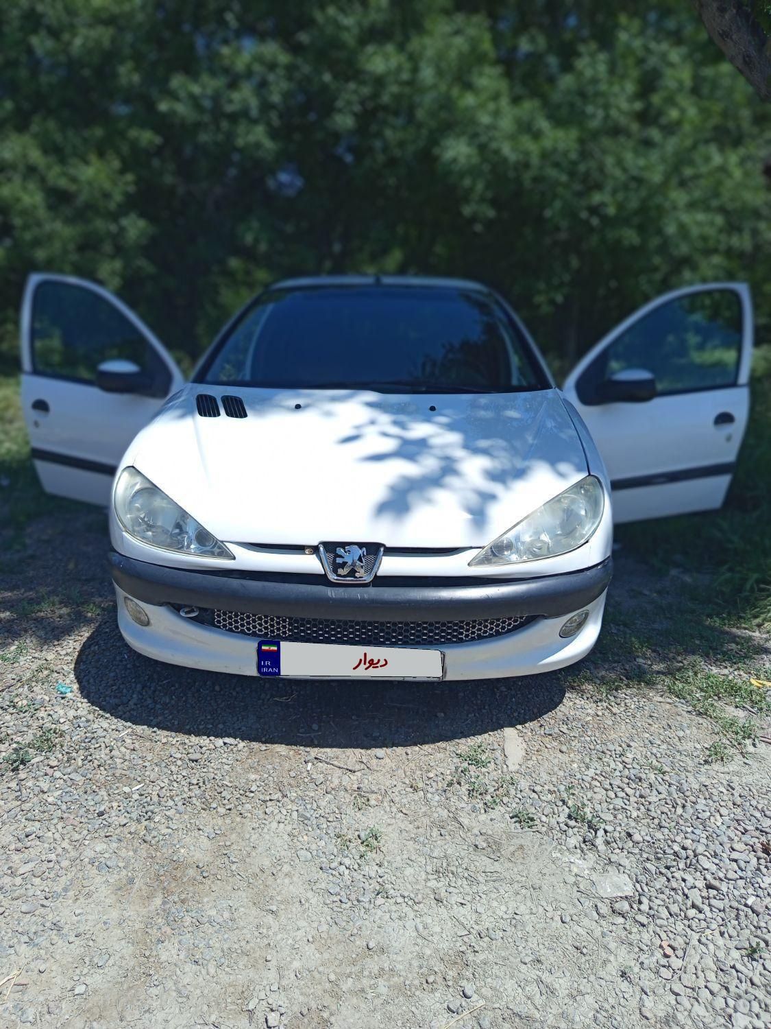 پژو ۲۰۶ صندوق دار v8 - 1390