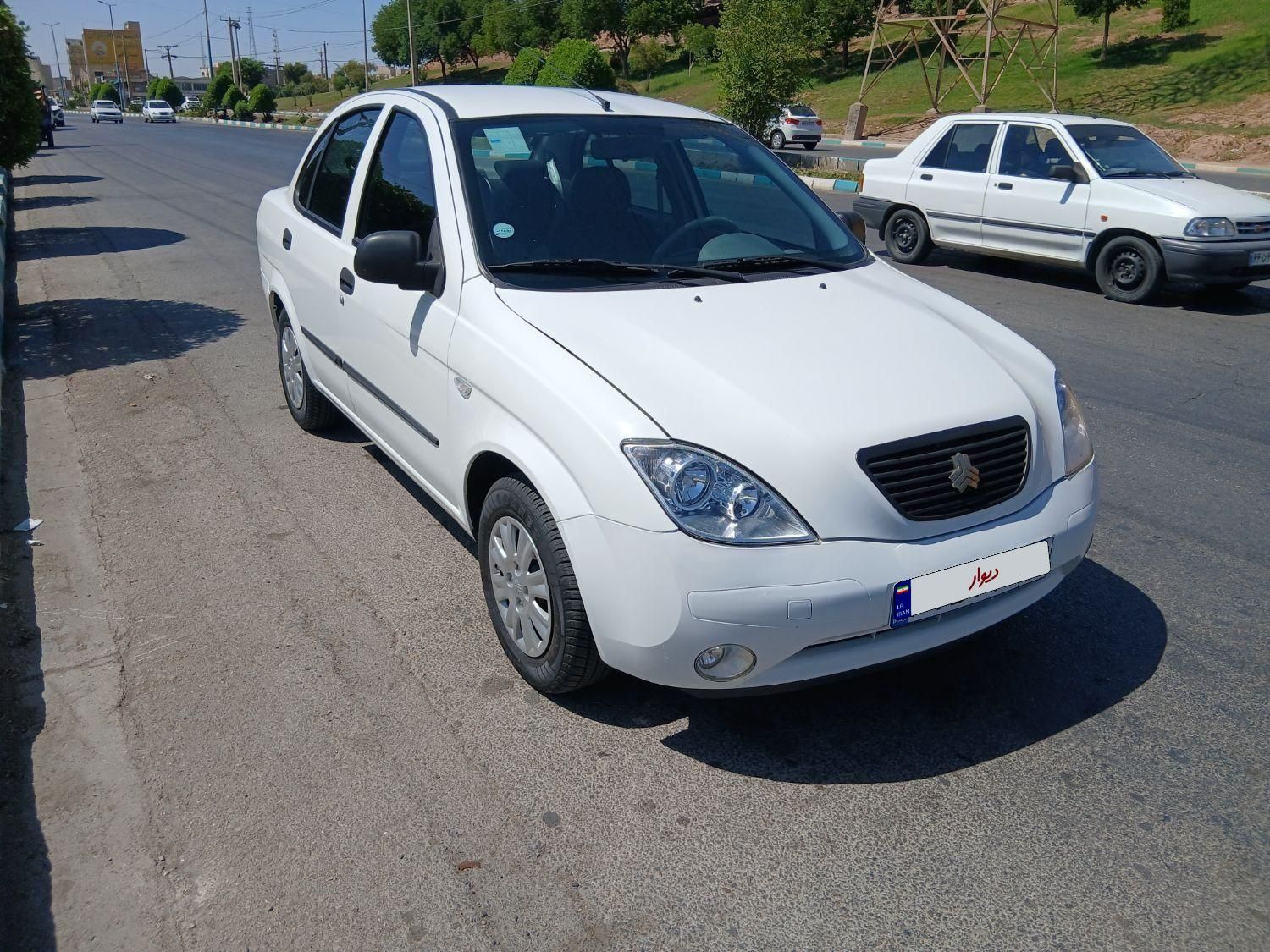 تیبا صندوق دار SX - 1400