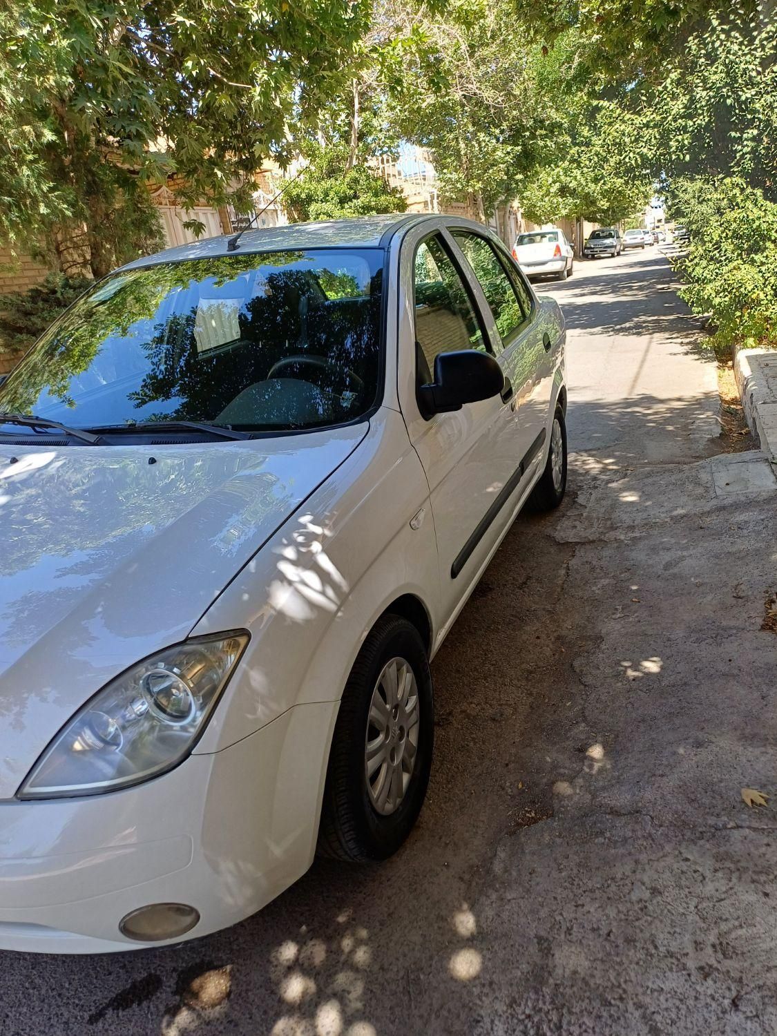 تیبا صندوق دار EX - 1394