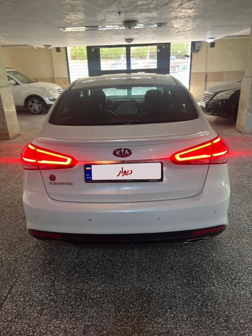 کیا سراتو 2.0 لیتر اتوماتیک GT لاین - 2017