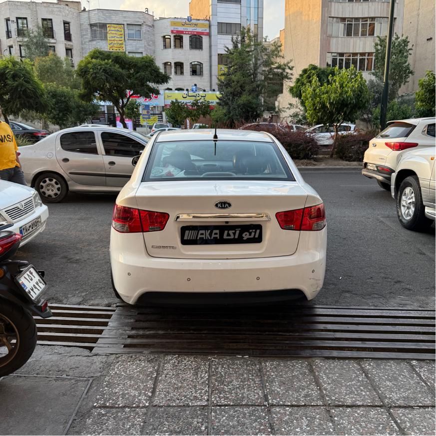کیا سراتو 2.0 لیتر اتوماتیک GT لاین - 2019
